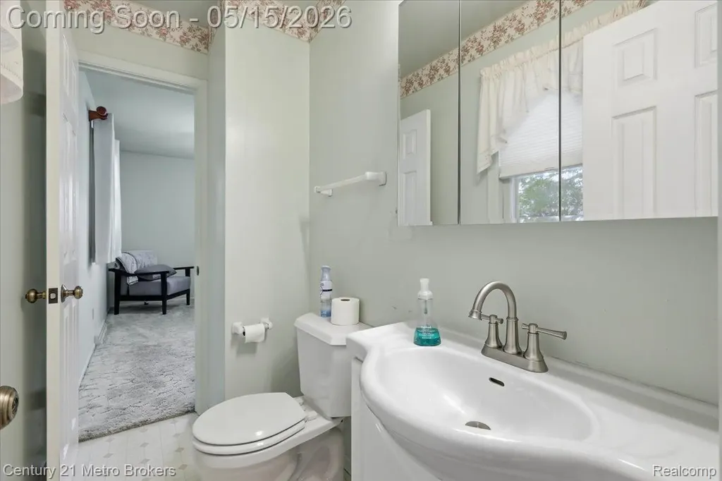5457 N Seymour Road Flushing Charter Township MI 48433