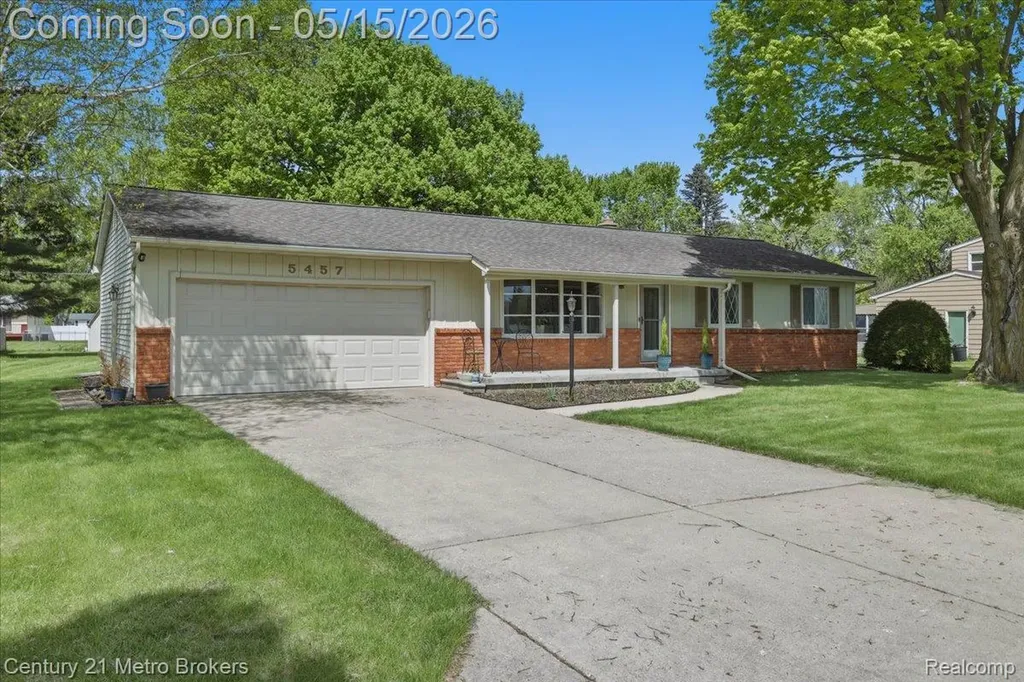 5457 N Seymour Road Flushing Charter Township MI 48433