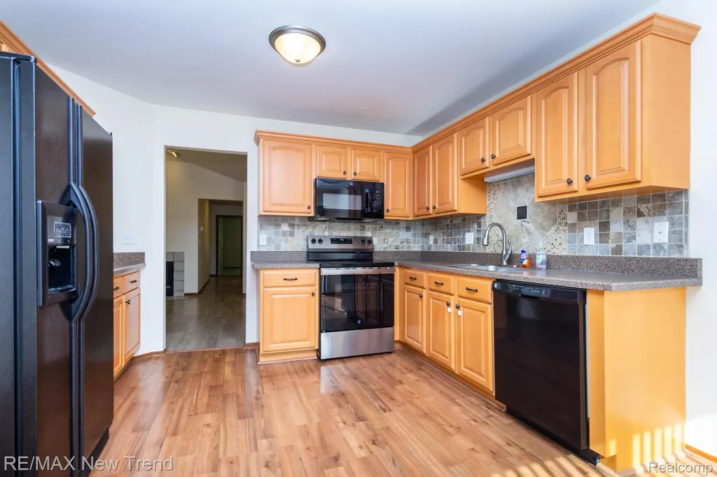 29583 Sierra Pointe Circle Farmington Hills City MI 48331