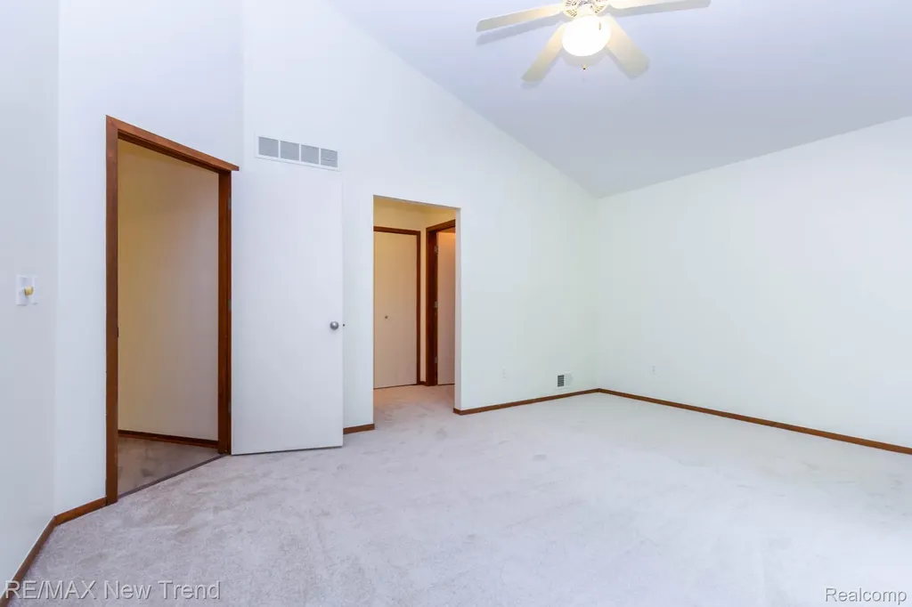 29583 Sierra Pointe Circle Farmington Hills City MI 48331