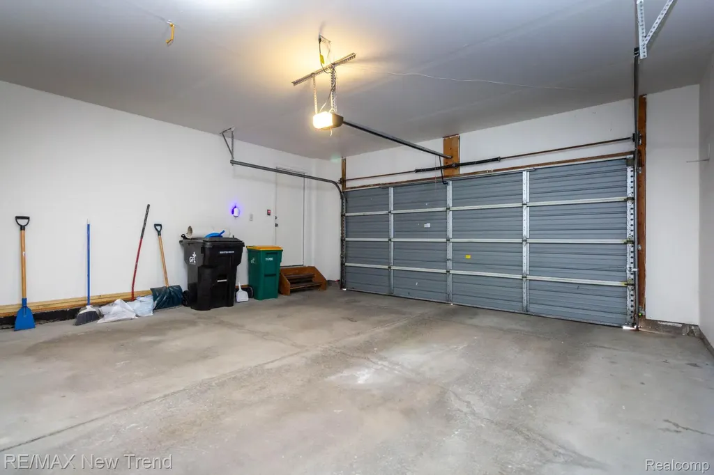 29583 Sierra Pointe Circle Farmington Hills City MI 48331