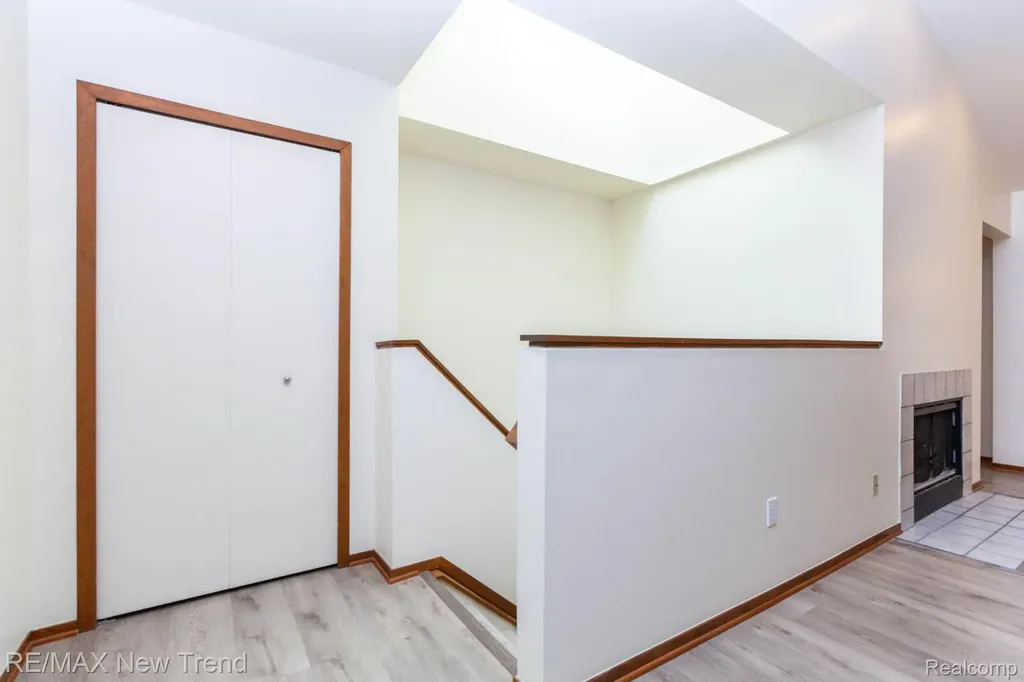 29583 Sierra Pointe Circle Farmington Hills City MI 48331