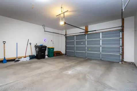 29583 Sierra Pointe Circle Farmington Hills City MI 48331