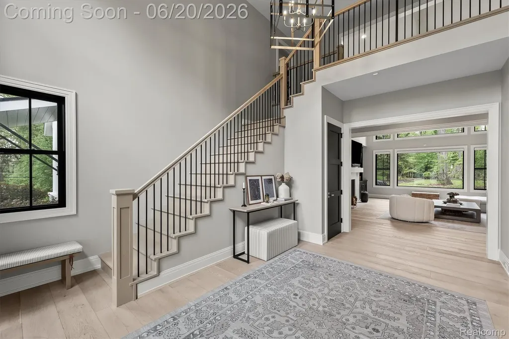 5200 Windingwood Drive Bloomfield Hills City MI 48302