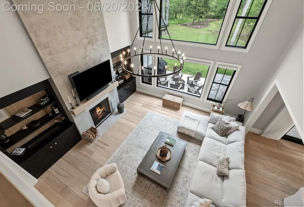 5200 Windingwood Drive Bloomfield Hills City MI 48302