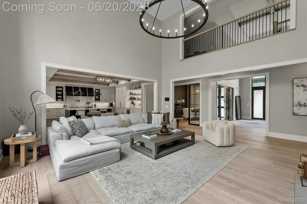 5200 Windingwood Drive Bloomfield Hills City MI 48302