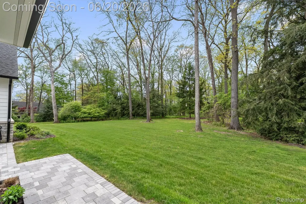 5200 Windingwood Drive Bloomfield Hills City MI 48302