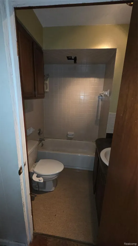 1426 Lincoln Avenue Flint City MI 48507