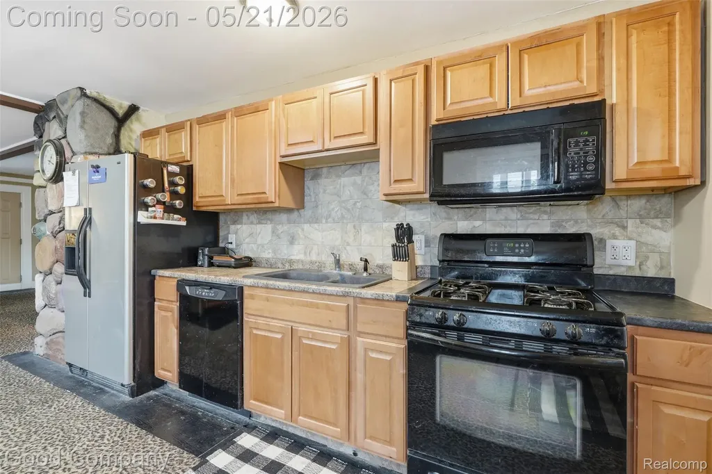 8003 William Street Taylor City MI 48180