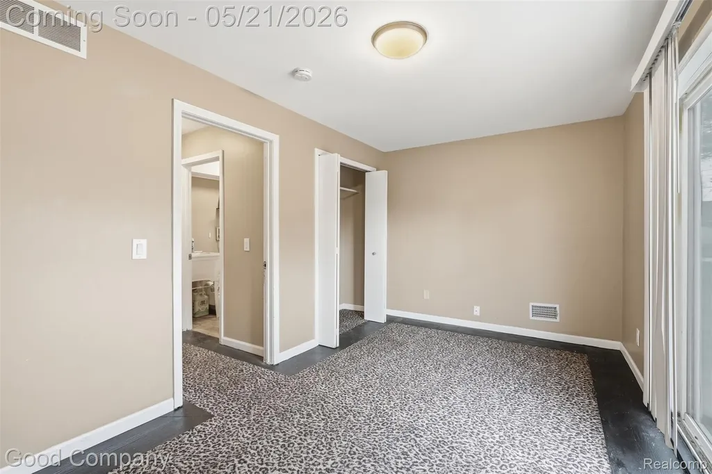 8003 William Street Taylor City MI 48180