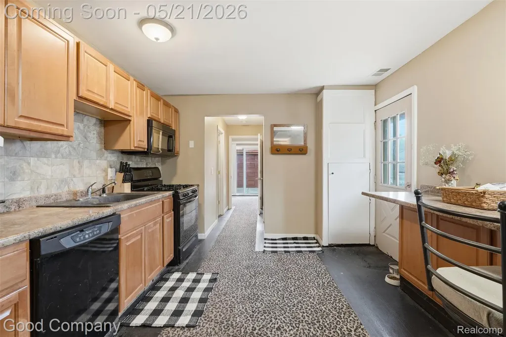 8003 William Street Taylor City MI 48180