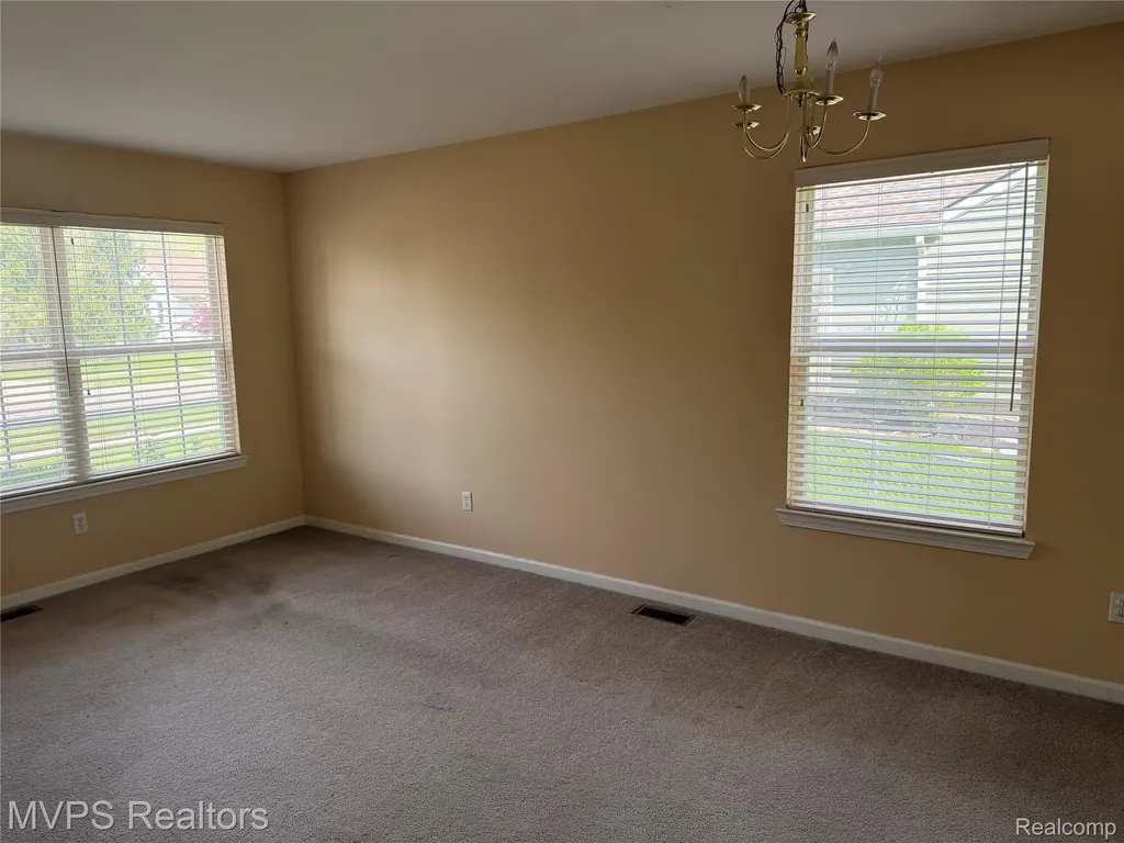840 Andover Woods Drive Fenton City MI 48430
