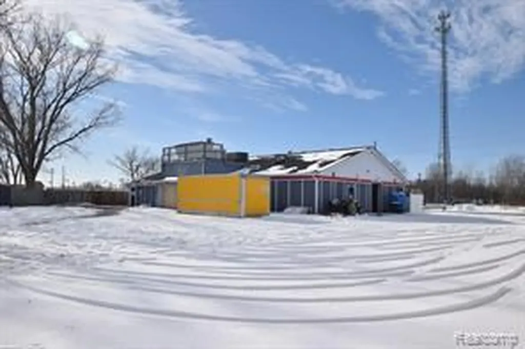 6105 King Road Marine City City MI 48039