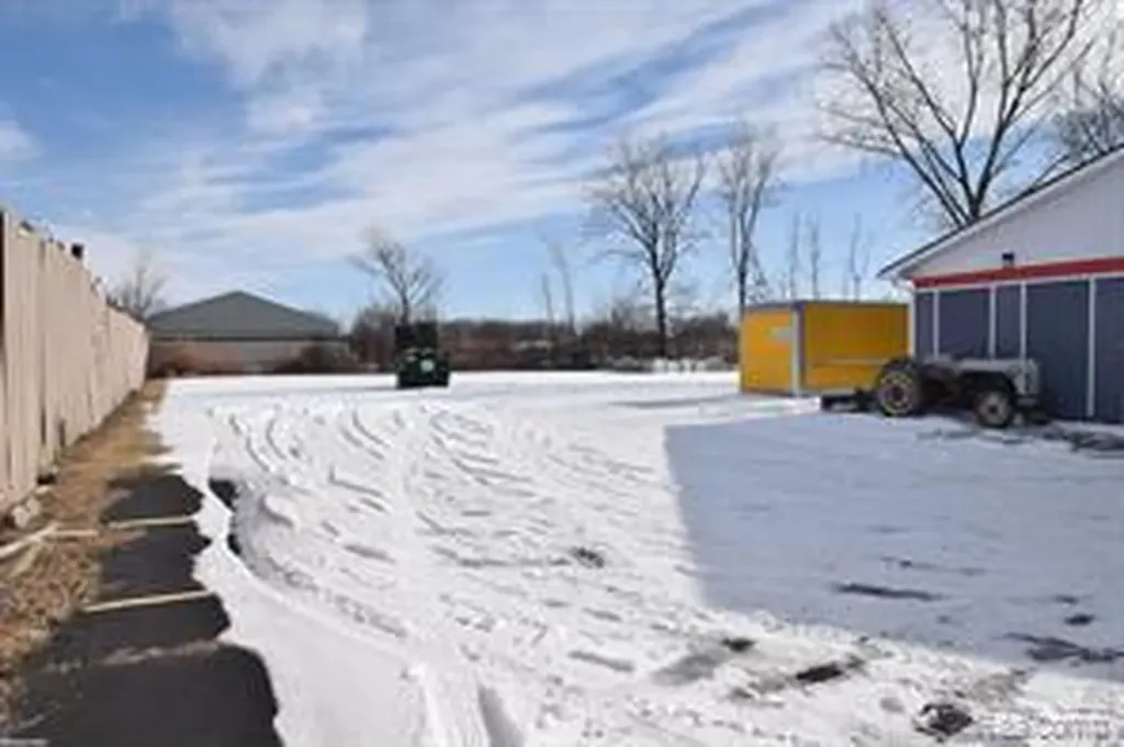 6105 King Road Marine City City MI 48039