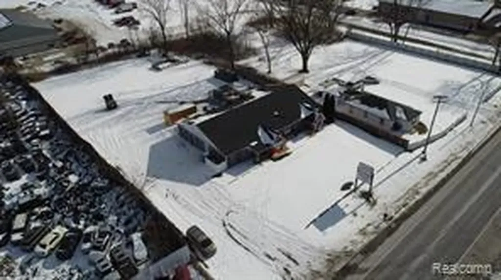 6105 King Road Marine City City MI 48039
