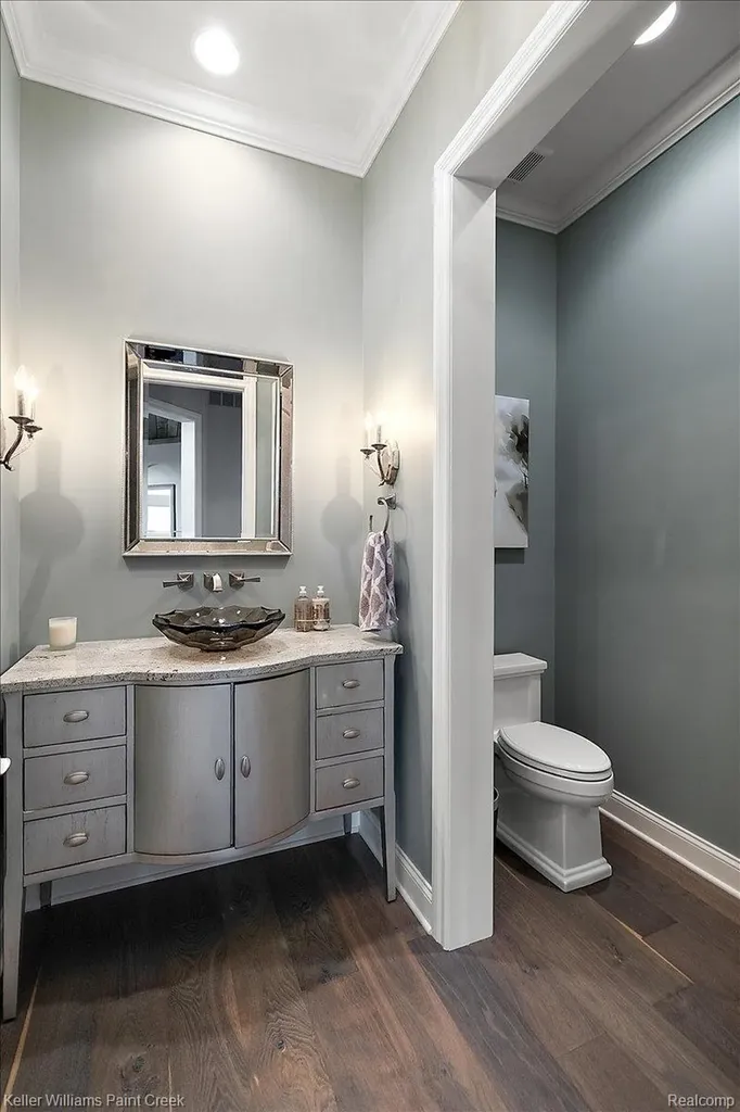 4838 Pinecrest Court Rochester City MI 48306