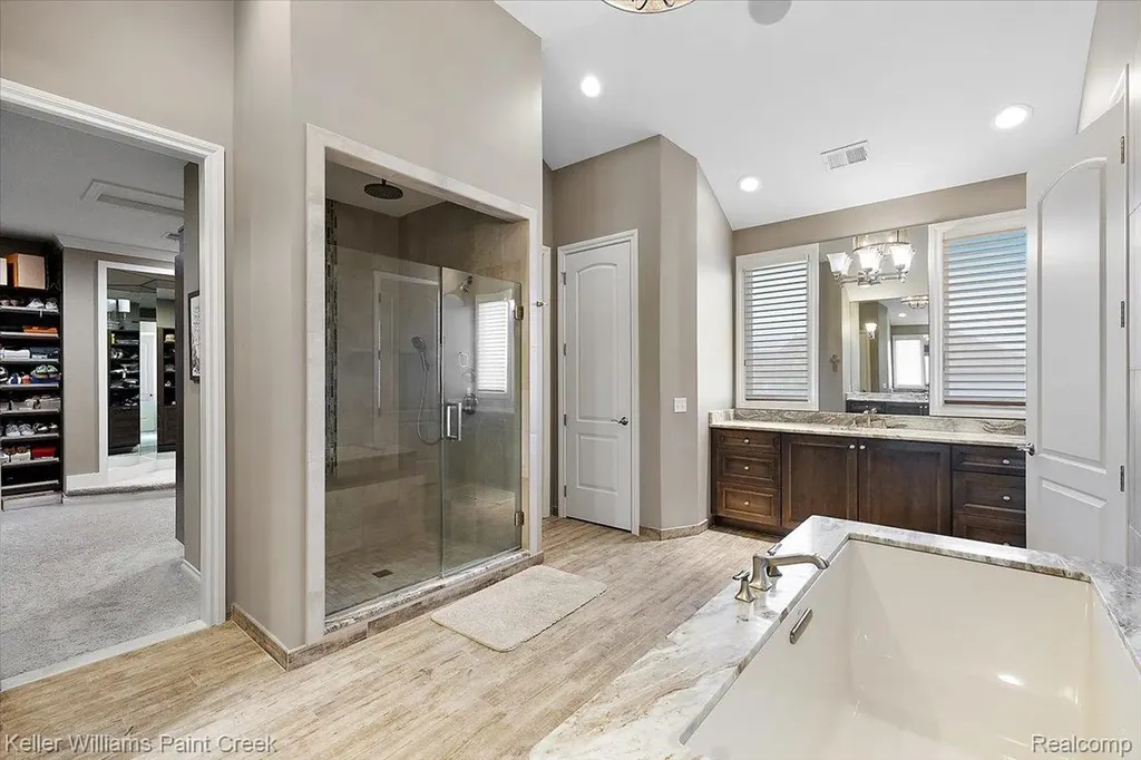 4838 Pinecrest Court Rochester City MI 48306
