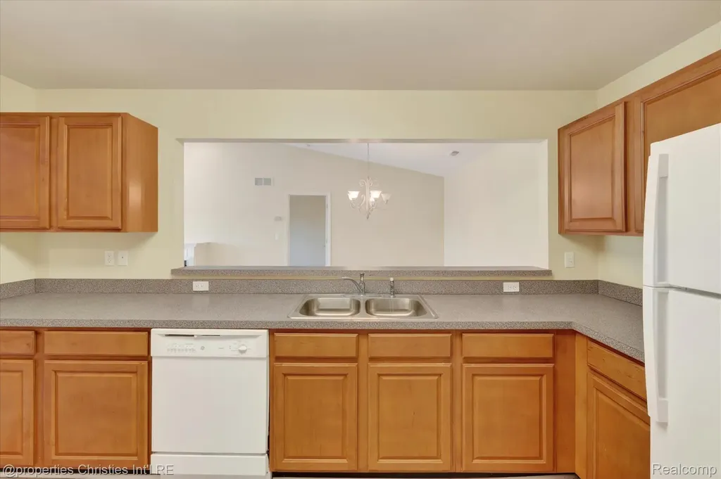 16773 Carriage Way Northville Township MI 48168