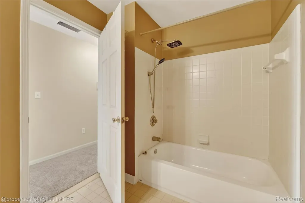 16773 Carriage Way Northville Township MI 48168