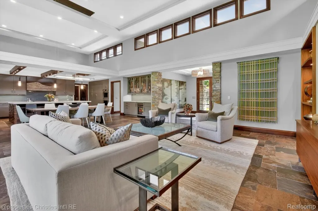 22635 Evergreen Court Novi City MI 48374