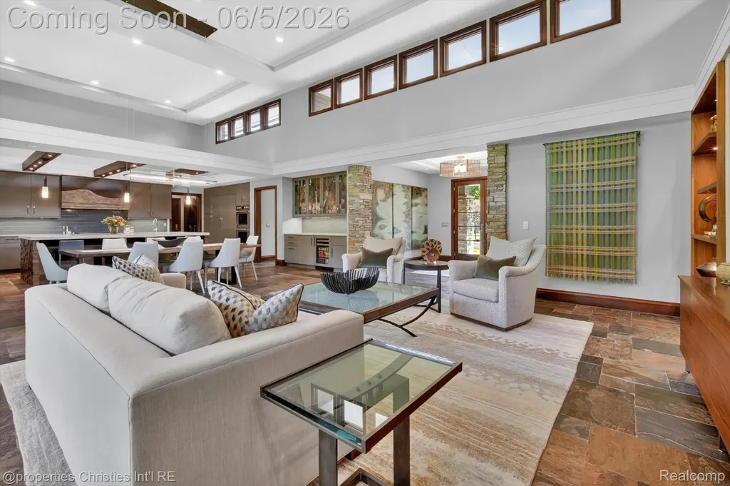 22635 Evergreen Court Novi City MI 48374
