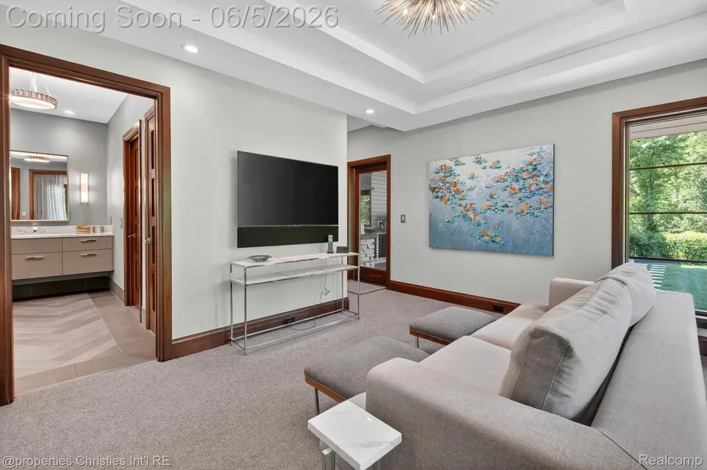 22635 Evergreen Court Novi City MI 48374