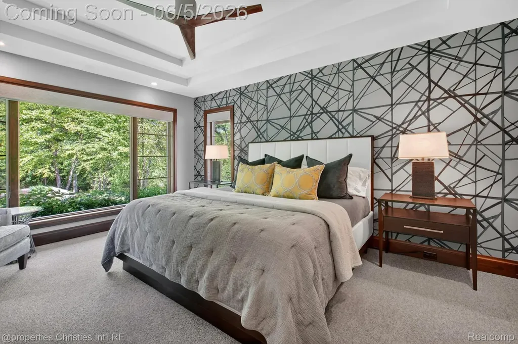 22635 Evergreen Court Novi City MI 48374