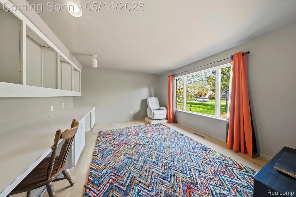 8727 Sarah Lane Grosse Ile Township MI 48138