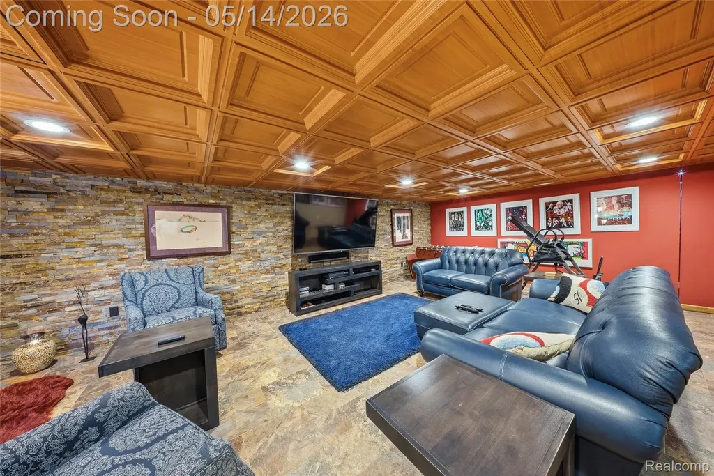 8727 Sarah Lane Grosse Ile Township MI 48138
