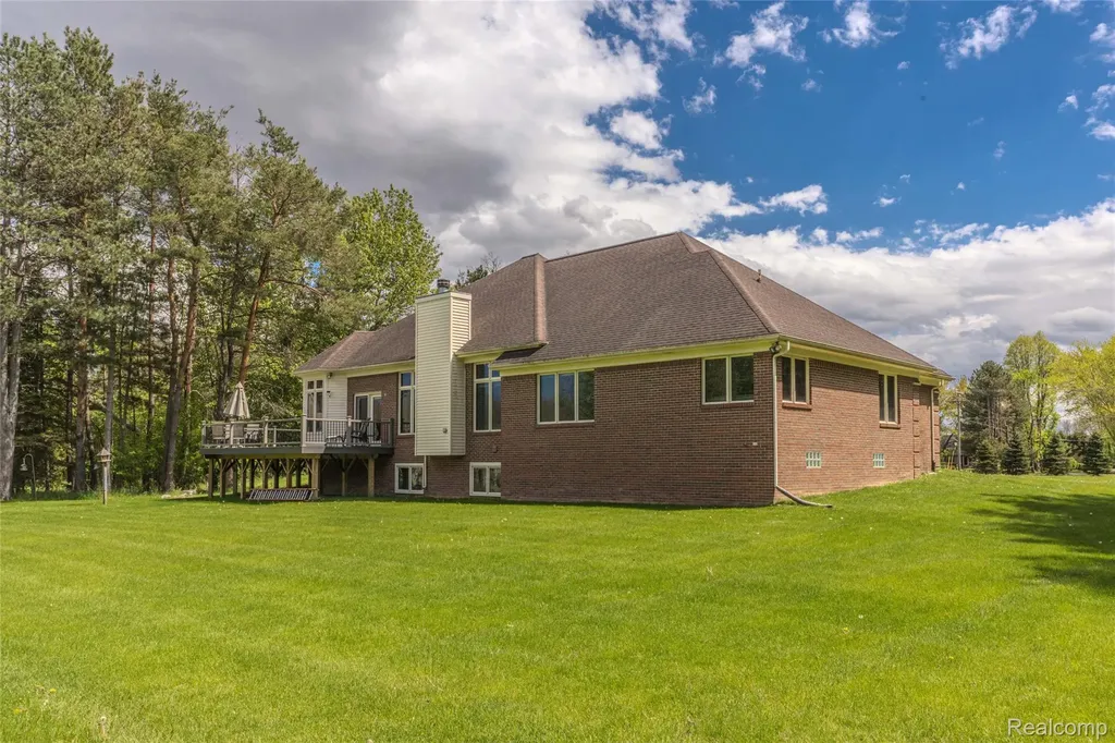 7893 Lantern Drive Almont Township MI 48003