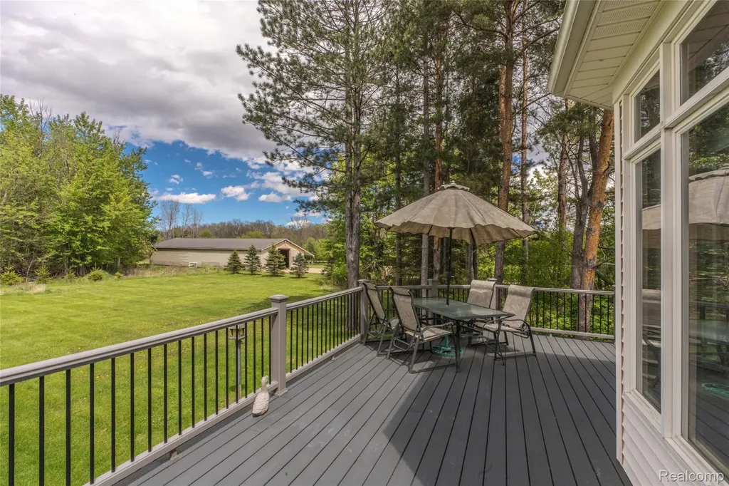 7893 Lantern Drive Almont Township MI 48003