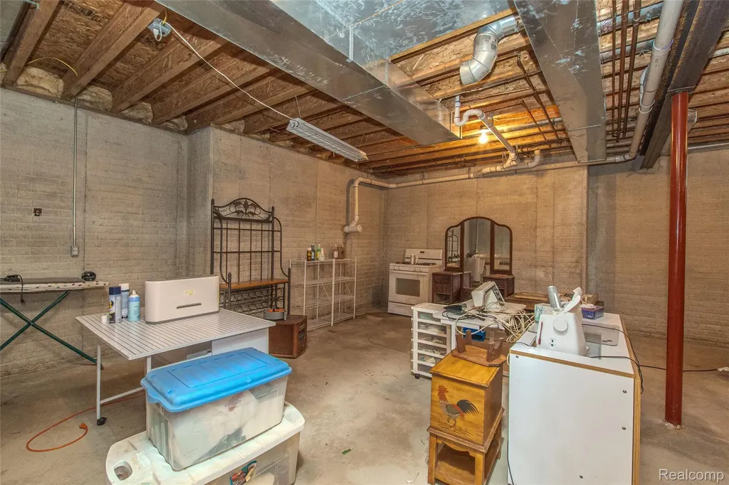 7893 Lantern Drive Almont Township MI 48003