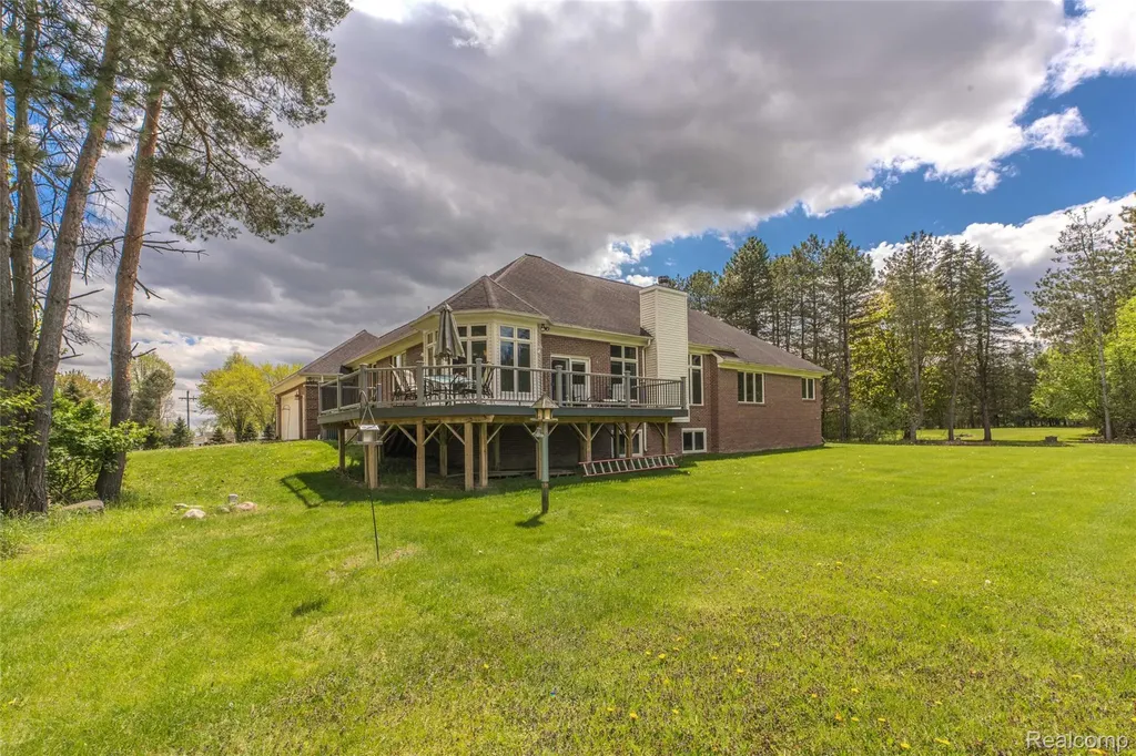7893 Lantern Drive Almont Township MI 48003