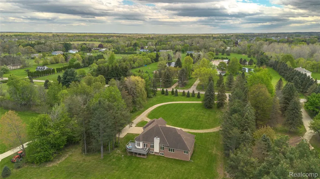 7893 Lantern Drive Almont Township MI 48003