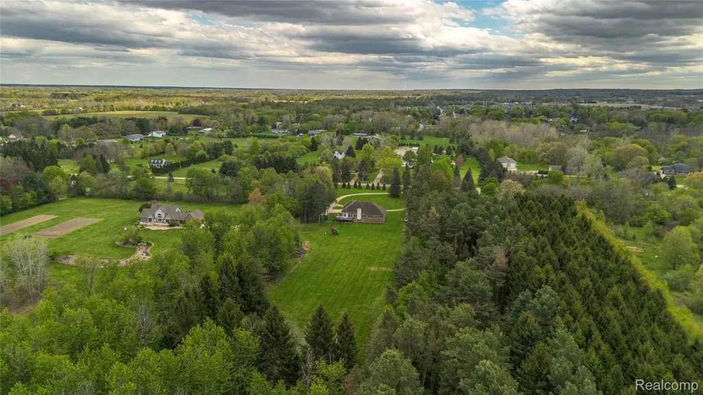 7893 Lantern Drive Almont Township MI 48003