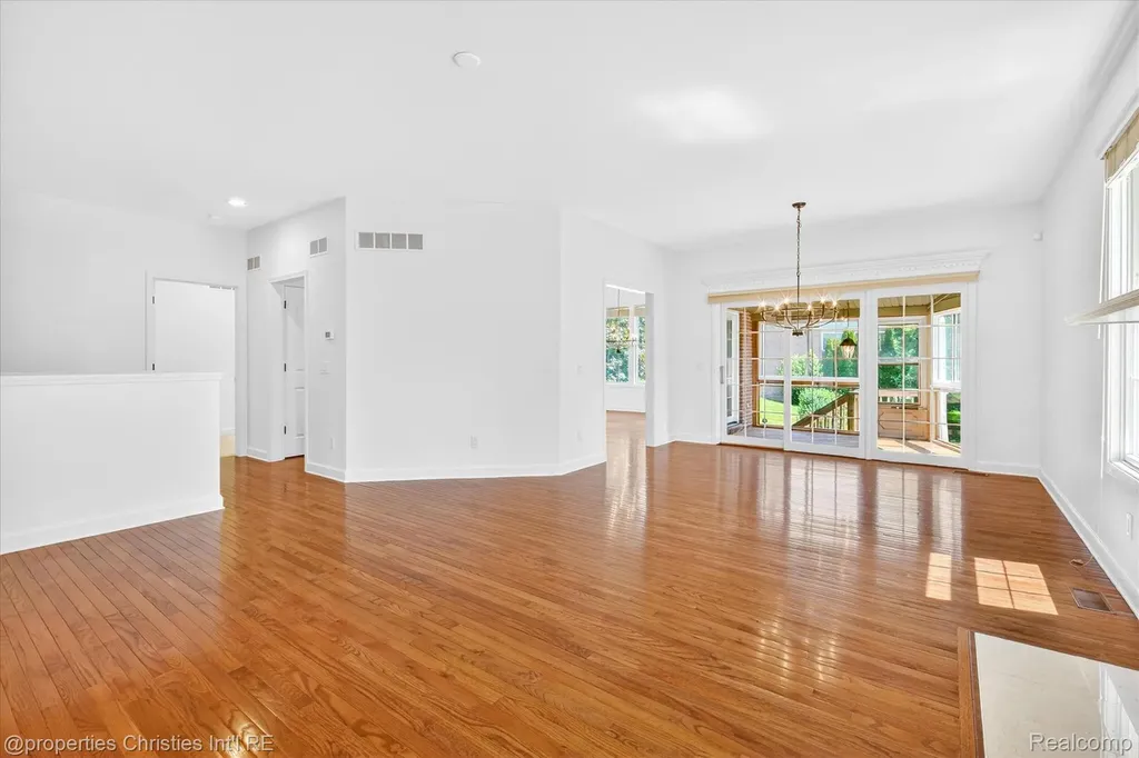 16502 Cypress Court Northville Township MI 48168