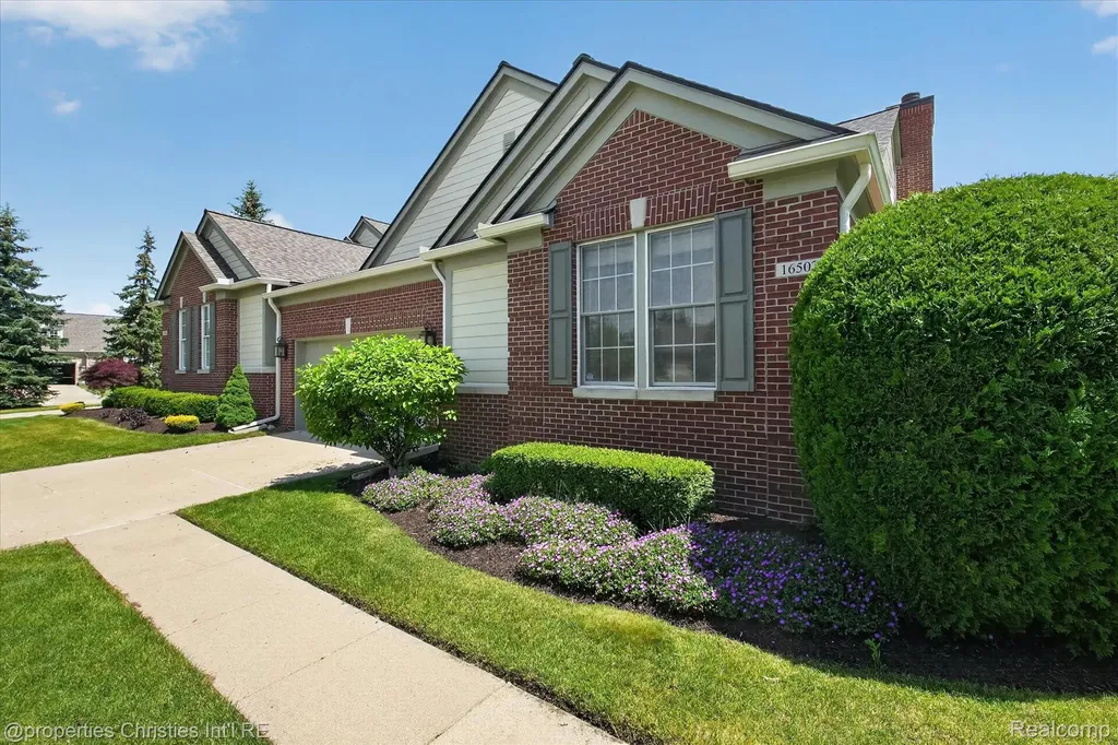 16502 Cypress Court Northville Township MI 48168