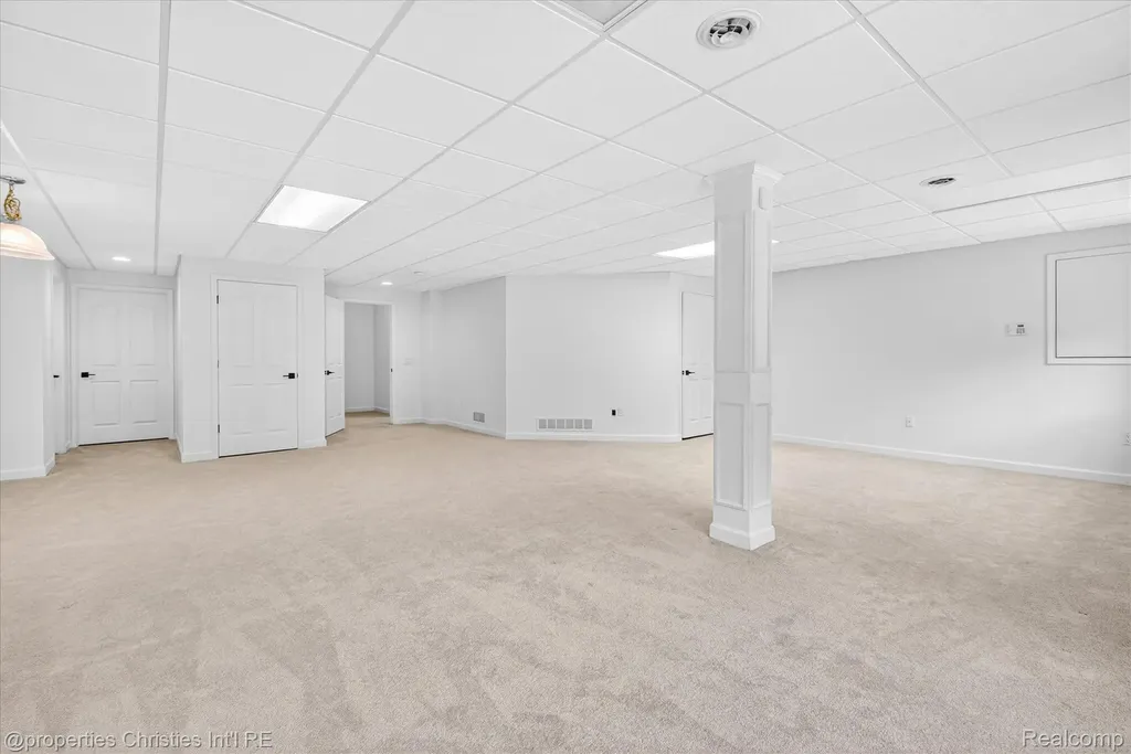 16502 Cypress Court Northville Township MI 48168