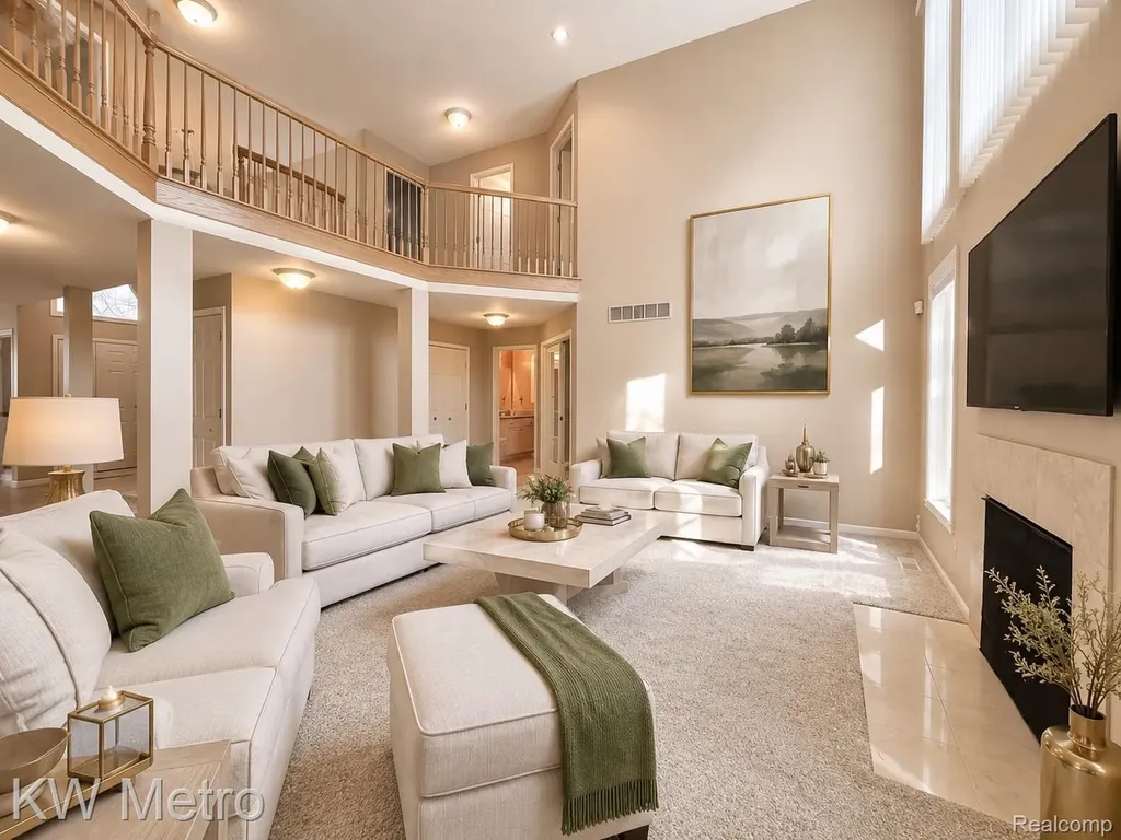 1176 Cadmus Drive Troy City MI 48085