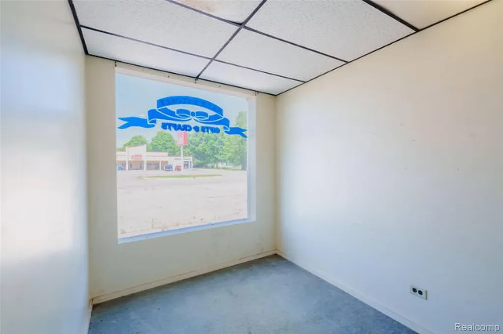 210 W Main Street Hartford City MI 49057