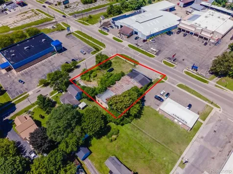 210 W Main Street Hartford City MI 49057