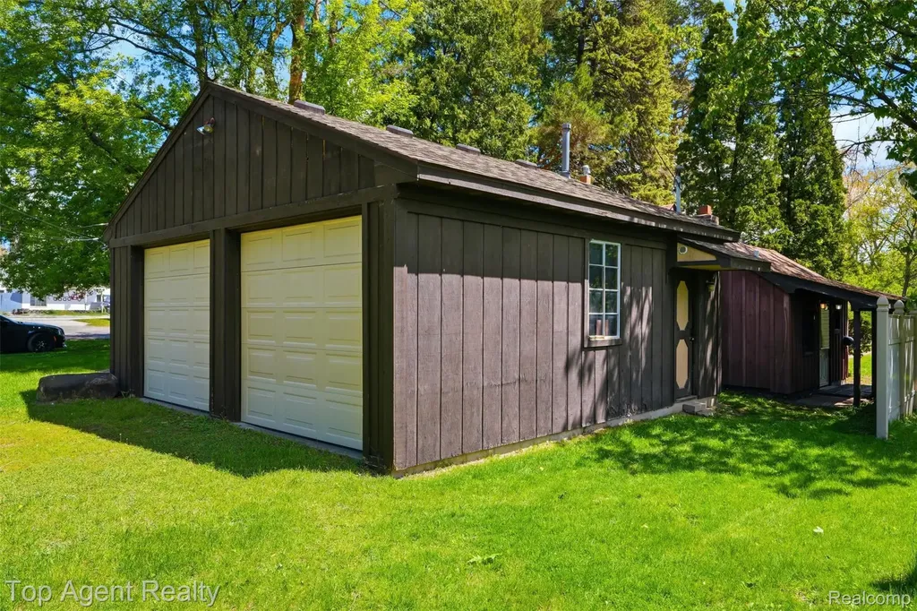 745 Karmada Street Plymouth City MI 48170