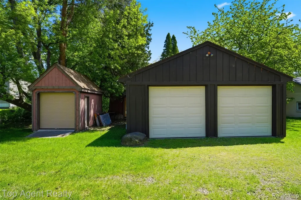 745 Karmada Street Plymouth City MI 48170