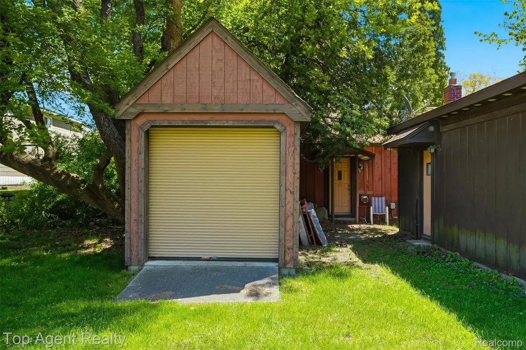 745 Karmada Street Plymouth City MI 48170