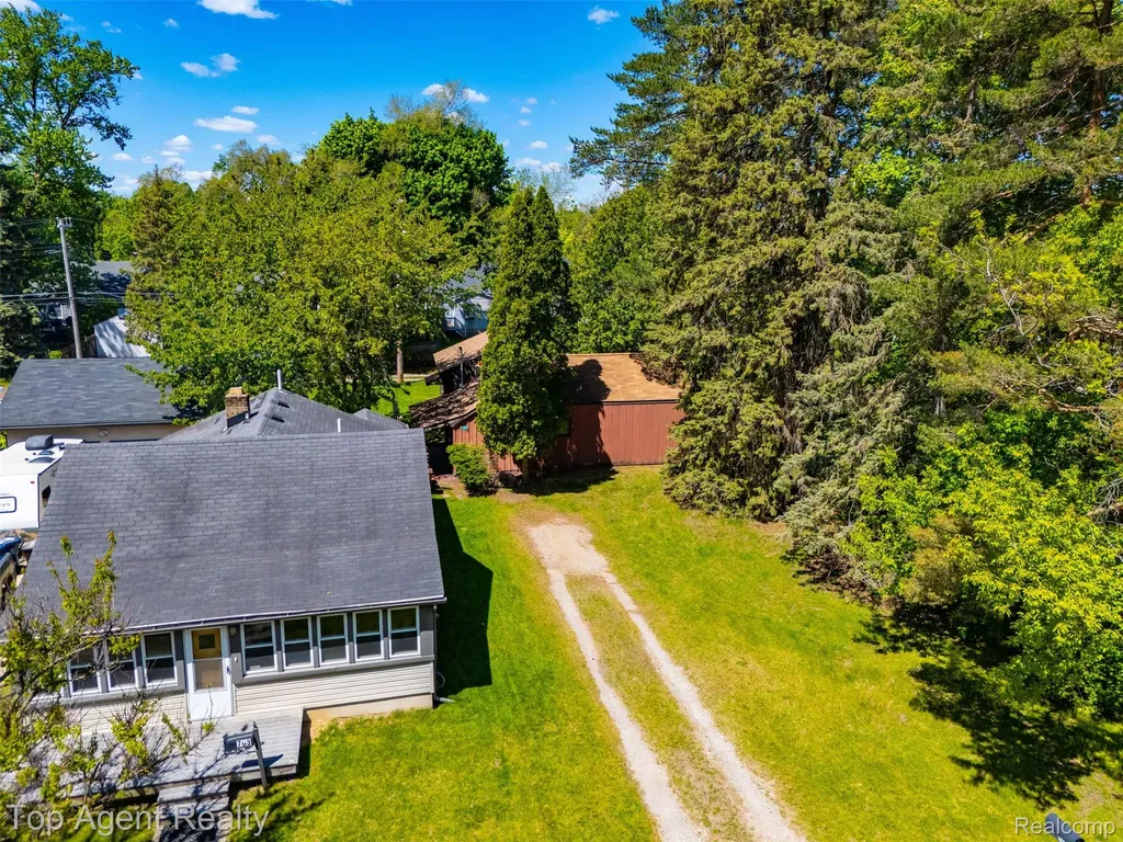 745 Karmada Street Plymouth City MI 48170