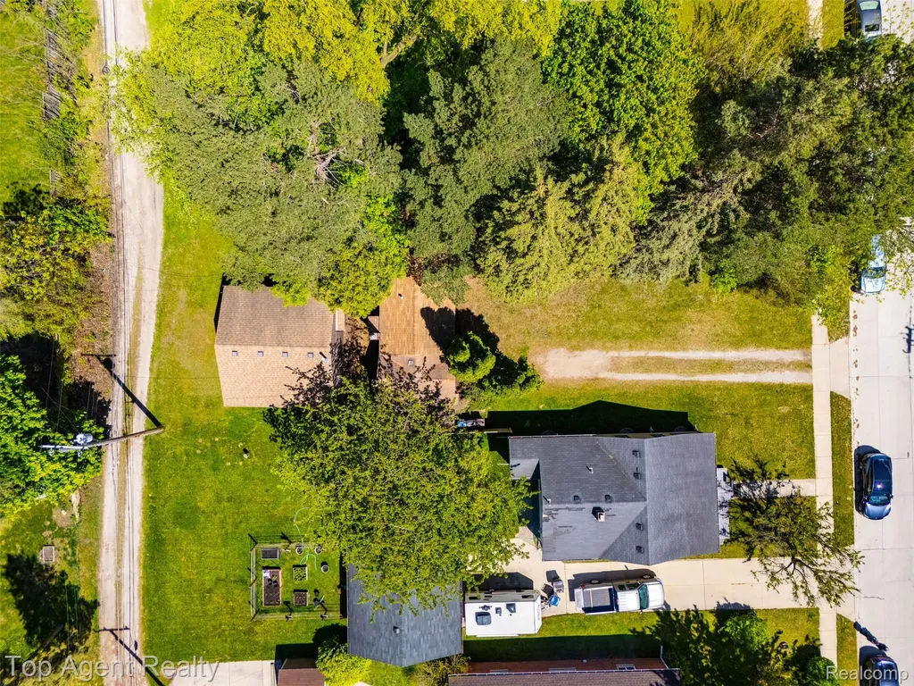 745 Karmada Street Plymouth City MI 48170