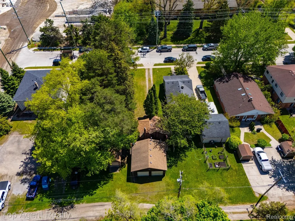 745 Karmada Street Plymouth City MI 48170