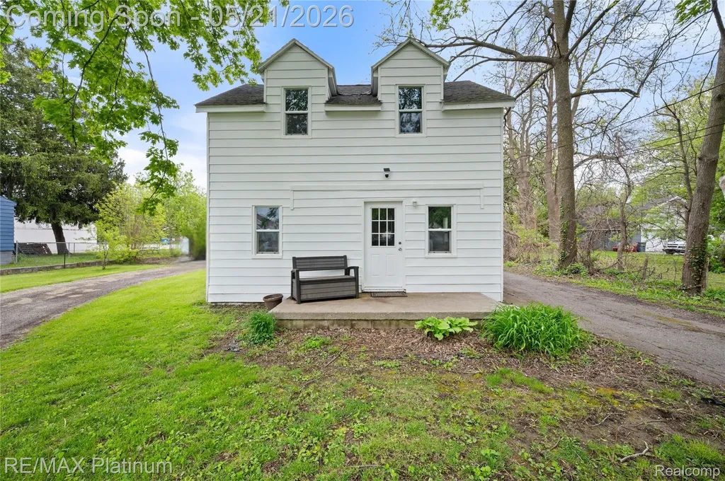 6116 Lapeer Road Burton City MI 48509