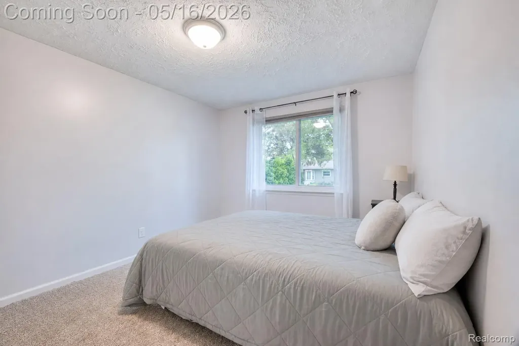 3016 Roselawn Street Commerce Charter Township MI 48390