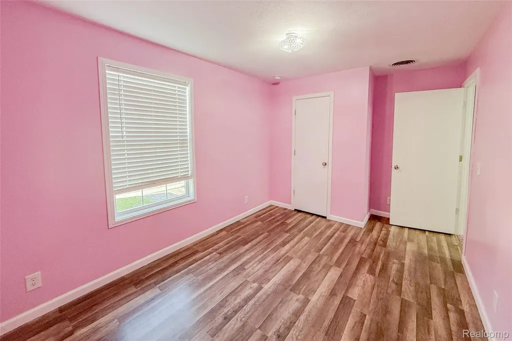 41021 Old Michigan Avenue Canton Charter Township MI 48188